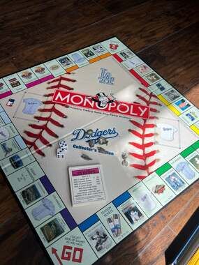 Monopoly Los Angeles Dodgers Collector's Edition Board Game (2000)